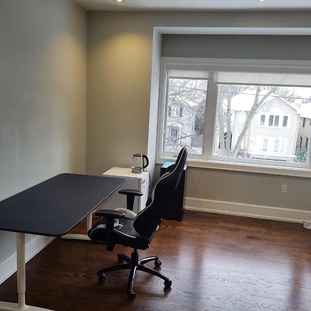 شقة Toronto Modern House المظهر الخارجي الصورة