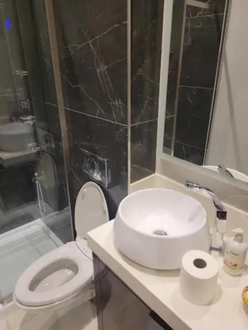 شقة Toronto Modern House المظهر الخارجي الصورة
