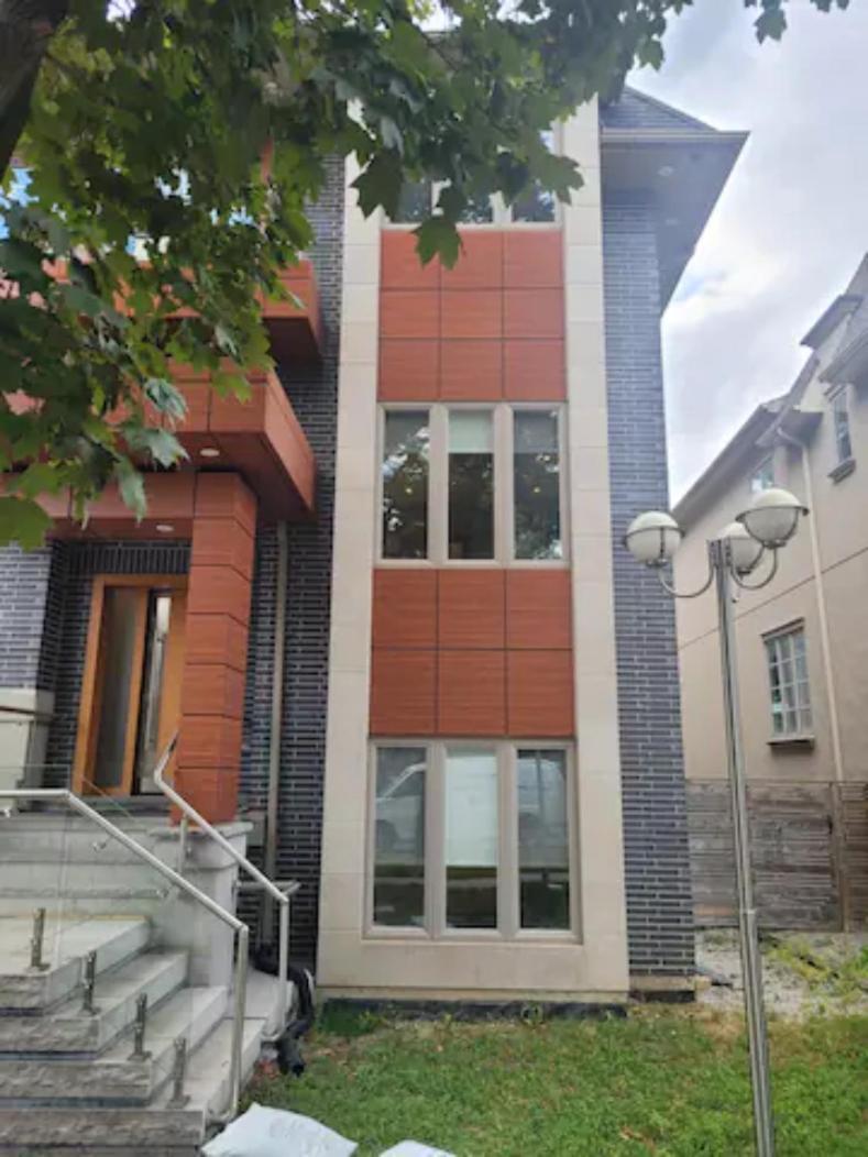 شقة Toronto Modern House المظهر الخارجي الصورة
